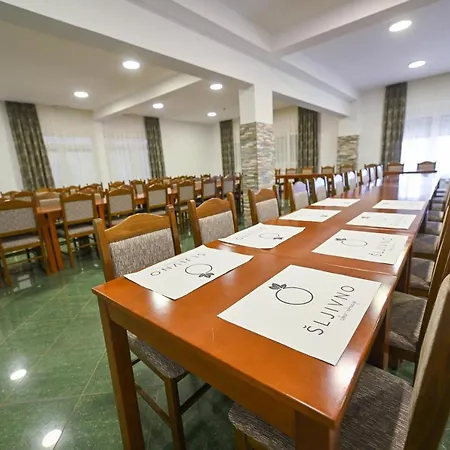 Sljivno Apart-hotel *