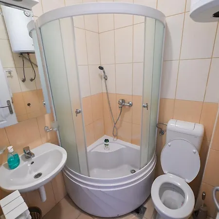 Sljivno Aparthotel